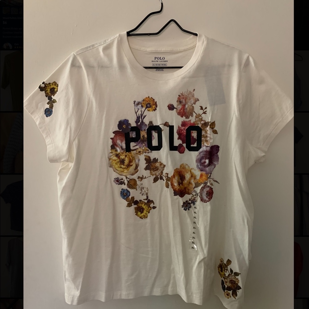 white tee
